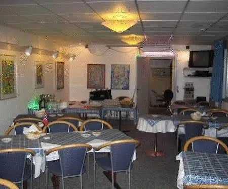 Hotel Gilleleje Strand Hotel 3*