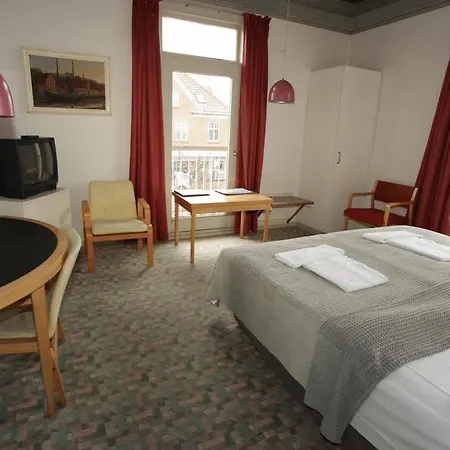 Hotel Gilleleje Strand 酒店 吉利勒杰
