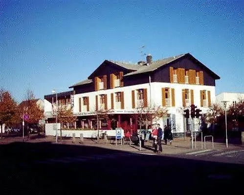 Hotel Gilleleje Strand 3* ジルレジェ